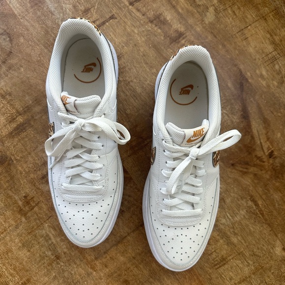 Nike Women’s Court Vision Alta Platform Sneakers - Picture 2 of 4